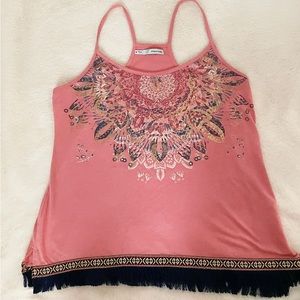 🔥BUNDLE 3 for $10🔥CUTE tank top!